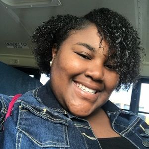 Meet your Posher, Eternitee